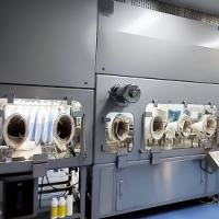 无菌/负压灌装隔离器